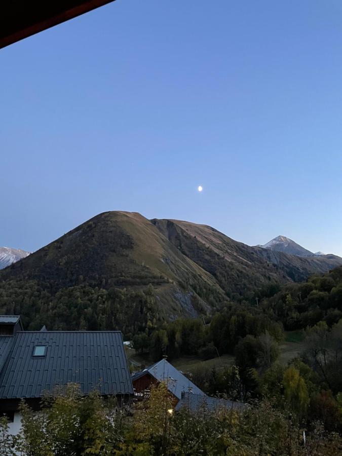 Appartement Plein Sud Cosy 6 Personnes Tres Bien Equipe ,Vue Splendide, Terrasse, Spacieux,Bien Situe, Randonnees,Ski Saint-Sorlin-dʼArves Kültér fotó