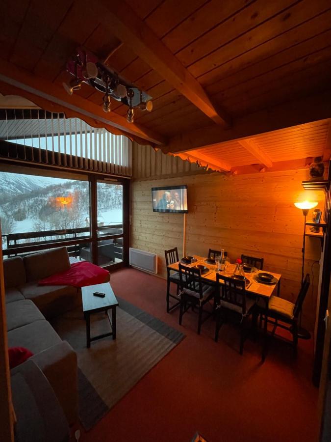 Appartement Plein Sud Cosy 6 Personnes Tres Bien Equipe ,Vue Splendide, Terrasse, Spacieux,Bien Situe, Randonnees,Ski Saint-Sorlin-dʼArves Kültér fotó